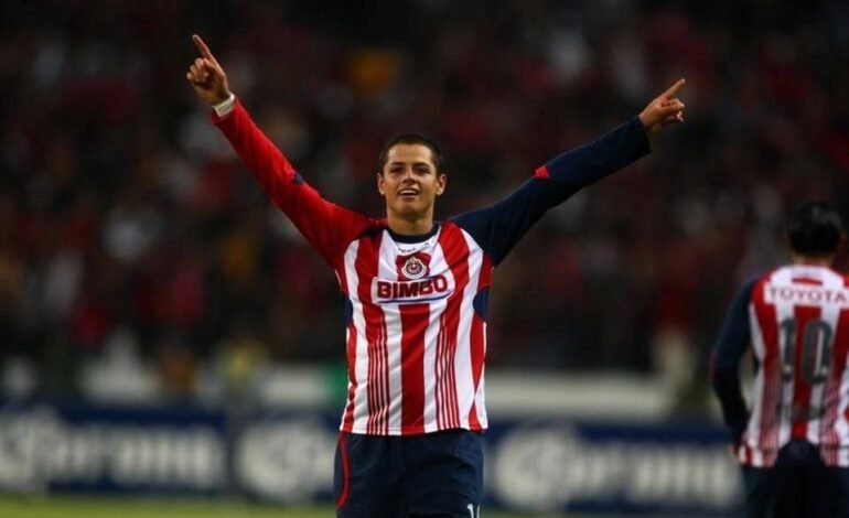 Chivas hace oficial el regreso de Chicharito Hernández