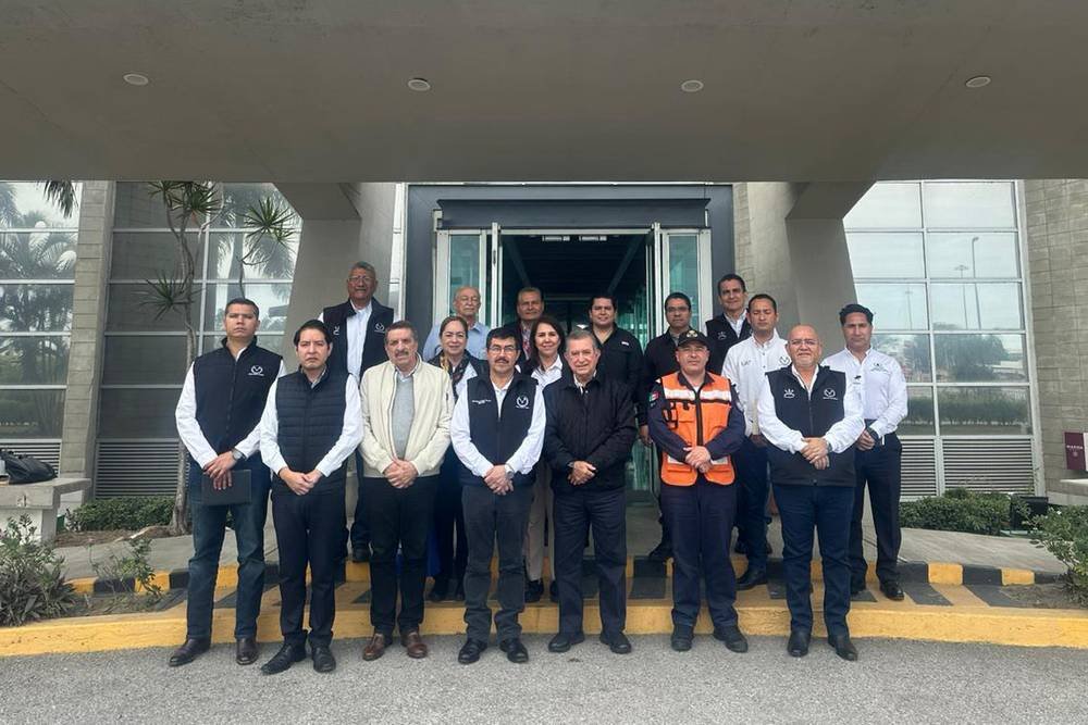 El rector Dámaso Anaya sostiene acuerdos de la UAT con el  sistema portuario de Altamira