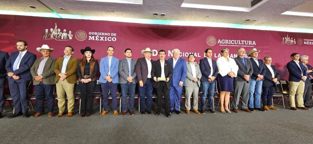 Recibe la UAT reconocimiento nacional de la Secretaría de Agricultura y Desarrollo Rural