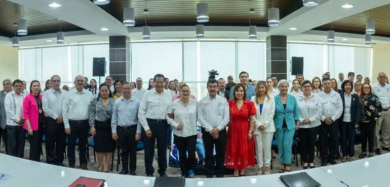 La UAT y el ITACE formalizan acciones de colaboración institucional