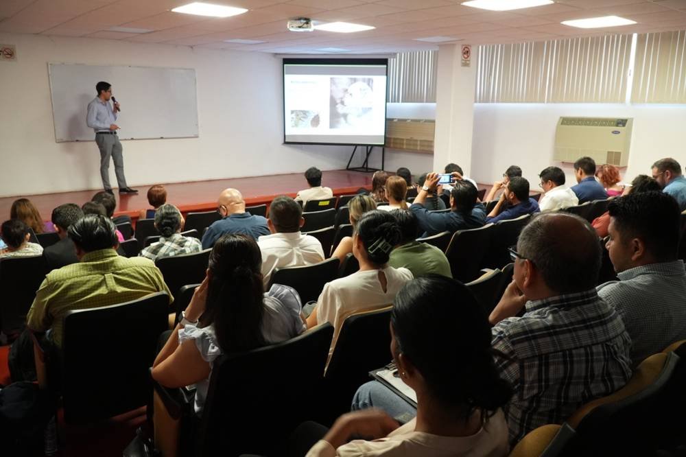 Difunde UAT proyectos de posgrado en áreas de Veterinaria