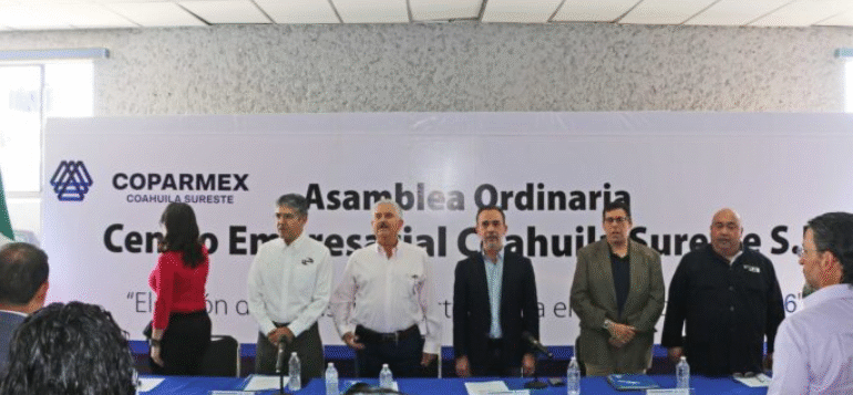 Participa UAdeC en asamblea ordinaria de Coparmex