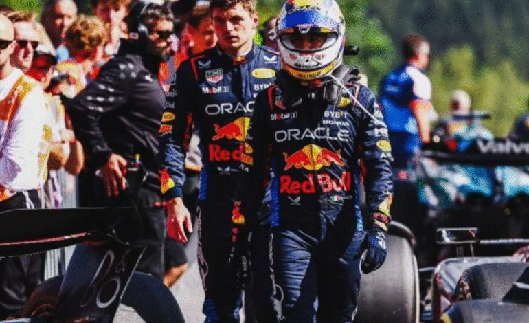 Red Bull confirma continuidad de Checo Pérez junto a Max Verstappen