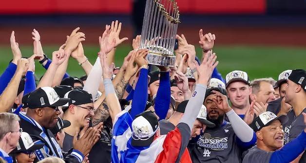 Primeras Bajas en los Dodgers tras Coronarse Campeones de la Serie Mundial
