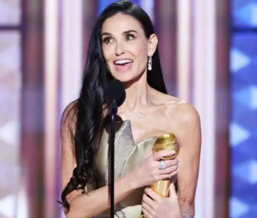 “Llevo 45 años en esto y es la primera vez que ganó un premio como actriz”: el potente discurso de Demi Moore al triunfar en los Globos de Oro por su papel en The Substance