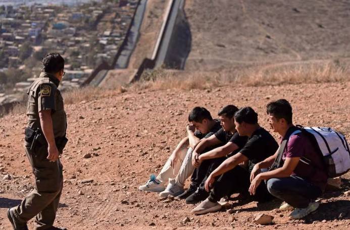 Deportaciones masivas en EE.UU.: la administración Trump arresta a 538 migrantes y expulsa a cientos