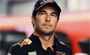 “Checo” Pérez abre la puerta a un regreso a la F1, pero prioriza su familia y nuevas experiencias