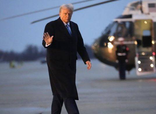 Trump advierte que los aranceles podrían causar “algo de dolor”