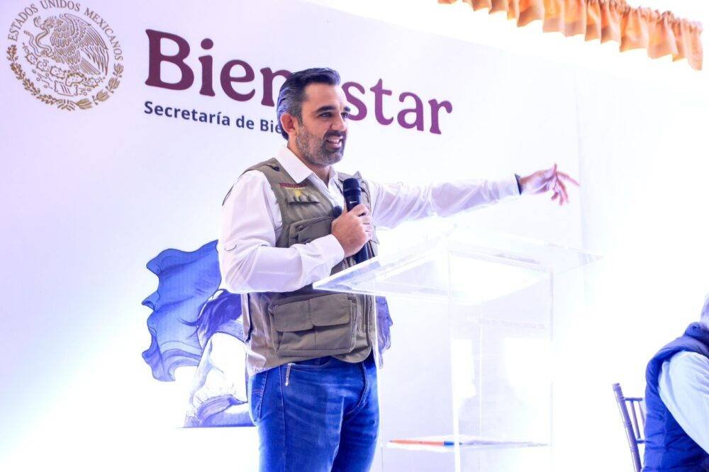 De manera categórica Delegado del Bienestar en Coahuila, Américo Villarreal Santiago, niega vínculos con persona detenida.