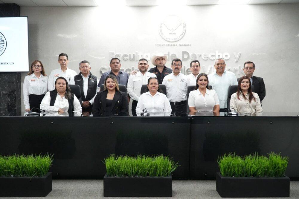 Presenta la UAT diplomado y maestría en el área de derecho municipal