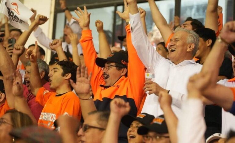 CORRECAMINOS TRIUNFA EN CASA