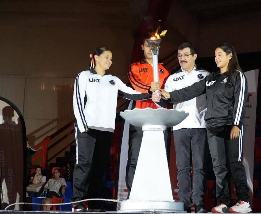 Inaugura Dámaso Anaya los Juegos Interzonas UAT 2025