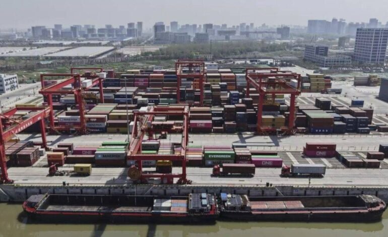 China advierte que “luchará hasta el final” tras nuevas amenazas arancelarias de Trump