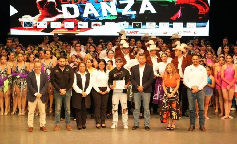 Presenta la UAT su talento artístico en el Día de Internacional de la Danza