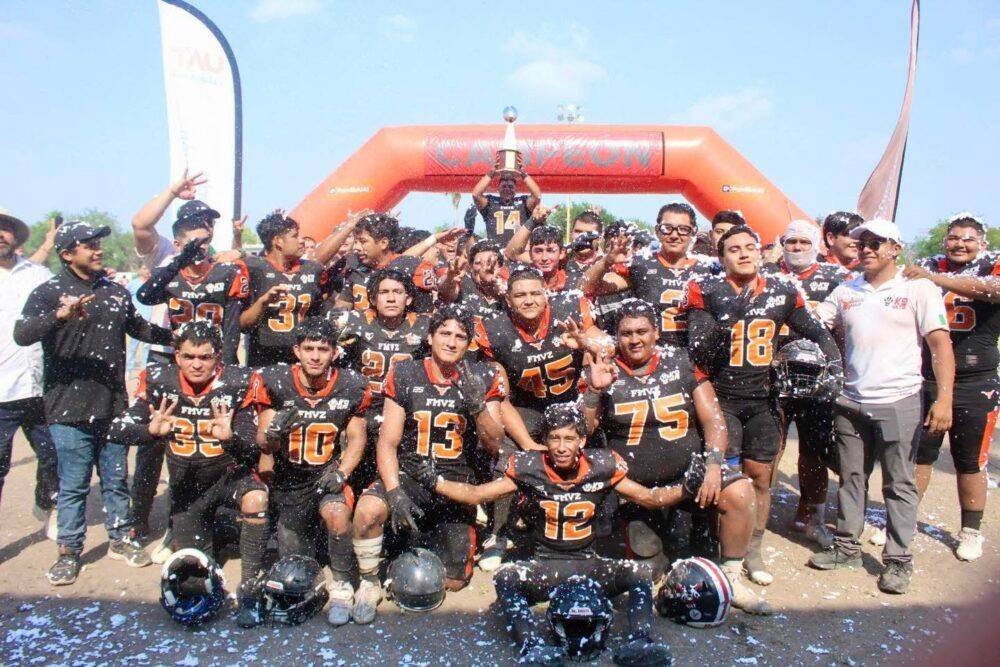 Cuernos Largos son tricampeones en la LUFAUAT