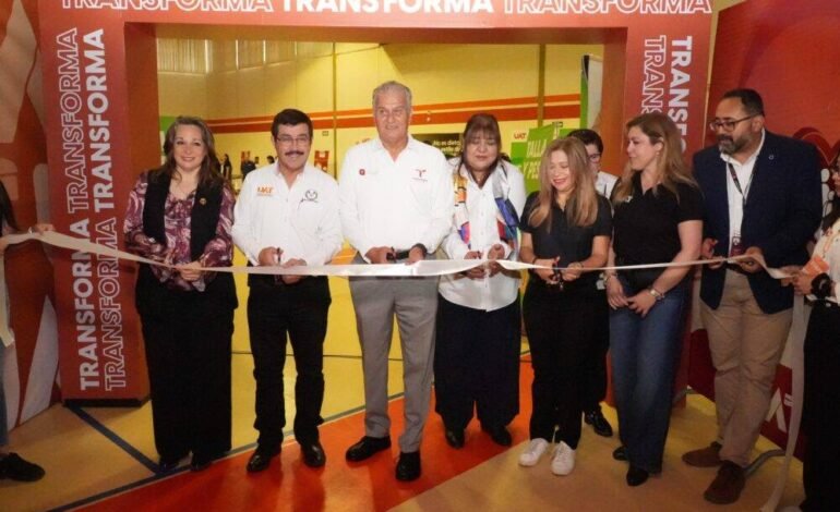 Inaugura rector de la UAT programa institucional de salud