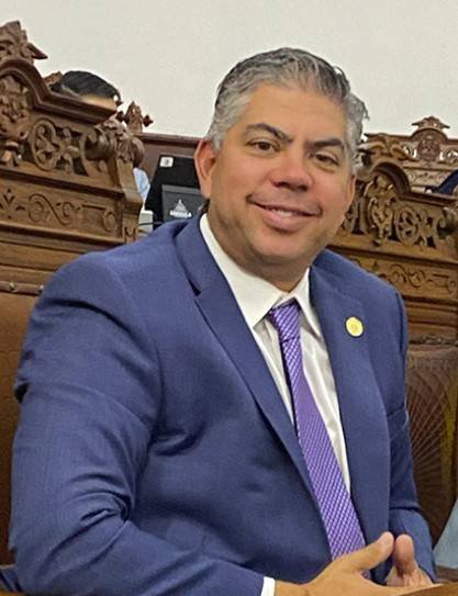 Alternativa para Monclova el sector automotriz: Paredes