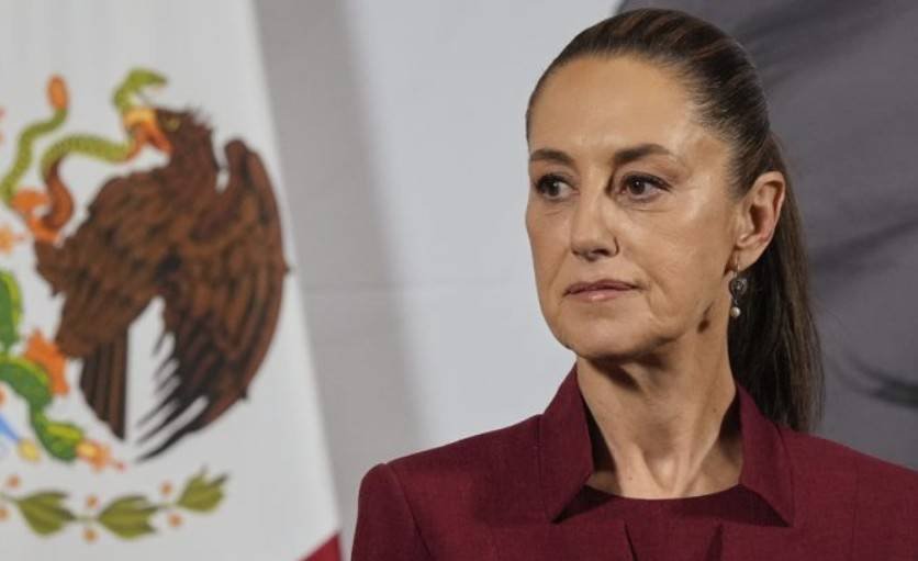 México anuncia reforzamiento de controles por plaga del gusano barrenador