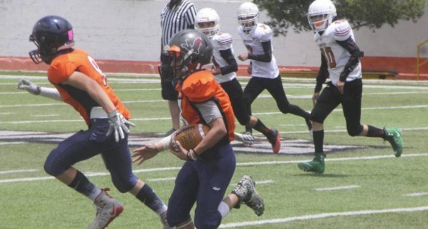 Cabalgan Broncos con éxito