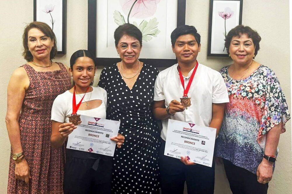 Destacan estudiantes de la UAT en el certamen de ciencias Infomatrix México