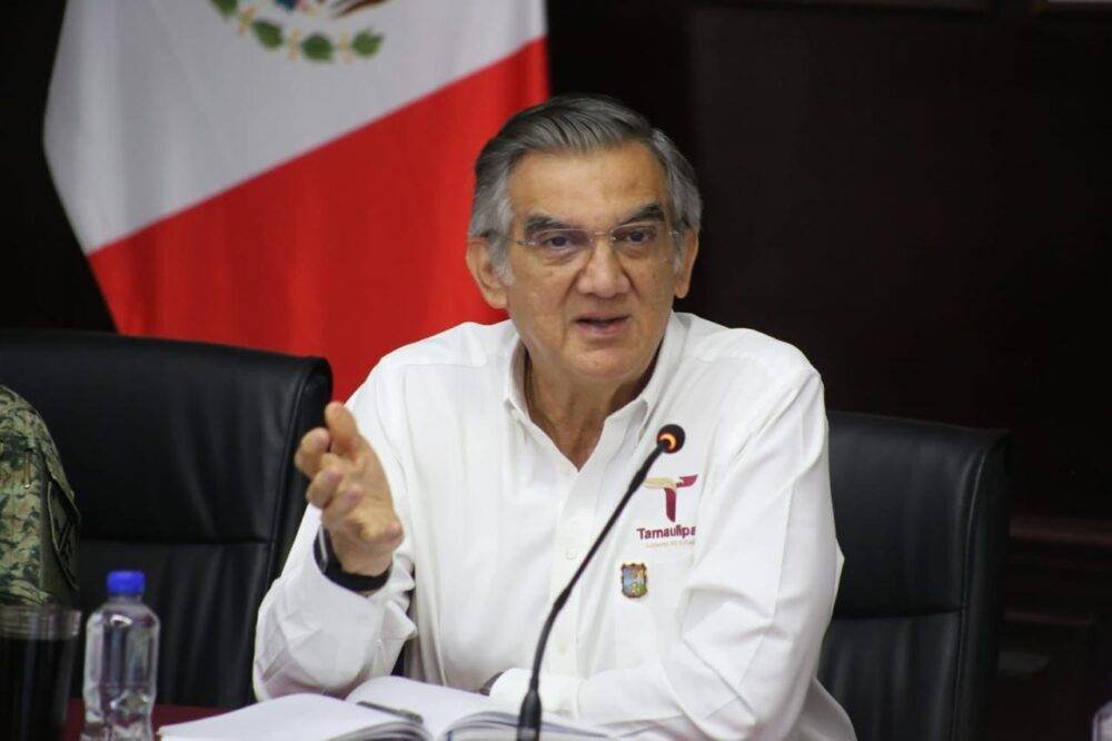 Llama Américo a redoblar esfuerzos en seguridad pública